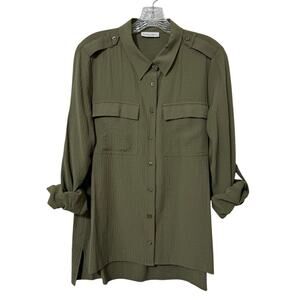 Calvin Klein Women’s Utility Classic Button-Down Double Crepe Shirt Medium